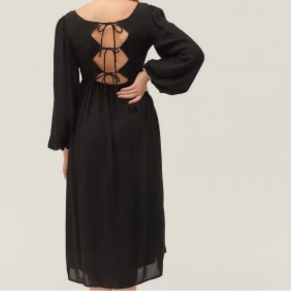 Urban Outfitters Black Cut Out Backless Maxi dress Long Sleeve Small - Picture 3 of 6